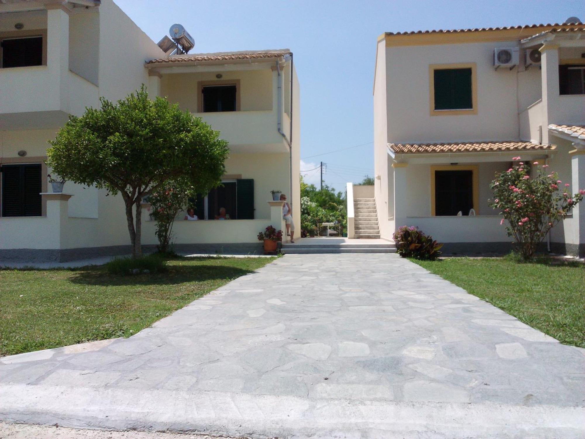 Ammos Apartment Roda  Exterior photo