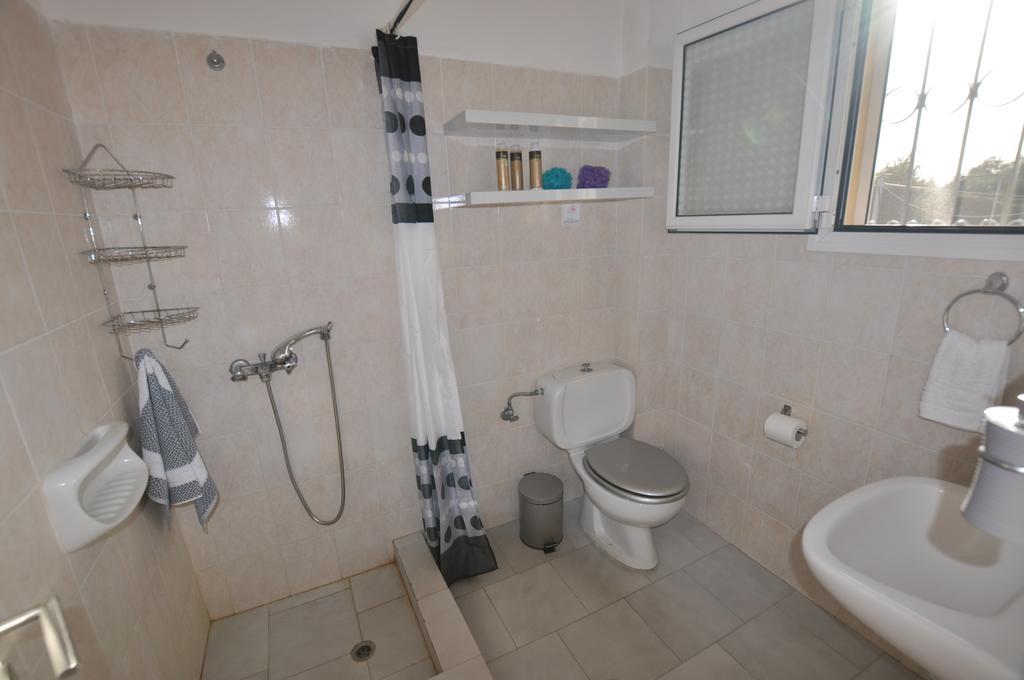 Ammos Apartment Roda  Exterior photo